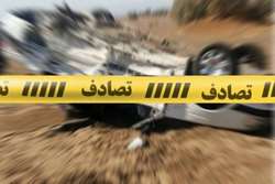 ۲ مصدوم و سه جان باخته در حادثه واژگونی خودروی سواری در شیراز 